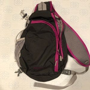 Authentic Eddie Bauer crossover bag